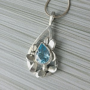 Open Back Pendant